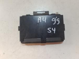 Gebruikte Telefoon Module Audi A4 (B5) 1.8 20V Prijs € 22,00 Margeregeling aangeboden door Autodemontage VDW