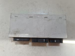 Gebruikte Sam module BMW 3 serie (E46/4) 318i 16V Prijs € 37,00 Margeregeling aangeboden door Autodemontage VDW