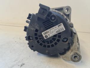 Gebruikte Alternator BMW 1 serie (F20) 120d 2.0 16V Prijs € 75,00 Margeregeling aangeboden door Autodemontage VDW