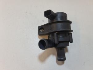 Gebruikte Waterpomp Seat Ibiza IV (6J5) 1.2 12V Prijs € 26,00 Margeregeling aangeboden door Autodemontage VDW