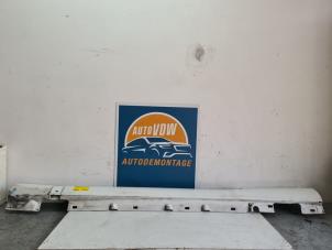 Gebruikte Sideskirt links Mercedes E (C207) E-220 CDI 16V BlueEfficiency Prijs € 56,00 Margeregeling aangeboden door Autodemontage VDW