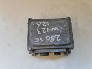 Gebruikte Module ontsteking Mercedes 200-280 (W123) 280 E Prijs € 74,00 Margeregeling aangeboden door Autodemontage VDW
