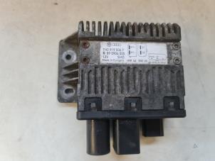 Gebruikte Koelvin module Volkswagen Transporter T5 2.5 TDi 4Motion Prijs € 37,00 Margeregeling aangeboden door Autodemontage VDW