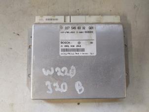 Gebruikte Esp computer Mercedes S (W220) 3.2 S-320 18V Prijs € 74,00 Margeregeling aangeboden door Autodemontage VDW