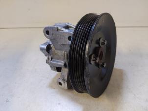 Gebruikte Stuurbekrachtiging Pomp Mercedes Vito (639.6) 2.2 111 CDI 16V 4x4 Prijs € 33,00 Margeregeling aangeboden door Autodemontage VDW