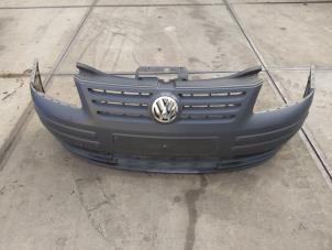 Gebruikte Bumper voor Volkswagen Caddy III (2KA,2KH,2CA,2CH) 2.0 SDI Prijs € 56,00 Margeregeling aangeboden door Autodemontage VDW