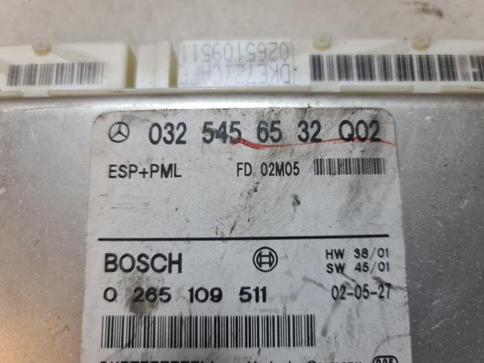 Esp computer van een Mercedes-Benz S (W220) 3.2 S-320 18V 2001