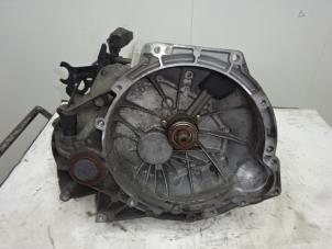 Gebruikte Versnellingsbak Ford Focus 1 Wagon 1.8 TDCi 115 Prijs € 100,00 Margeregeling aangeboden door Autodemontagebedrijf de Jong