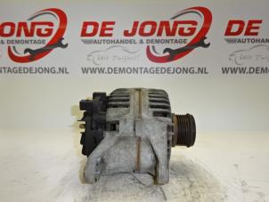 Gebruikte Dynamo Iveco New Daily IV 35C15V, 35C15V/P Prijs € 48,35 Margeregeling aangeboden door Autodemontagebedrijf de Jong