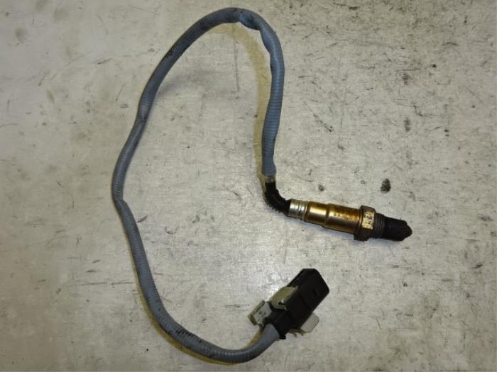 Gebruikte Lambda Sonde Mercedes E Estate (S212) E-220 CDI 16V BlueEfficiency Prijs € 16,99 Margeregeling aangeboden door Autodemontagebedrijf de Jong