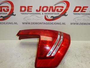 Gebruikte Achterlicht links Citroen C4 Berline (LC) 2.0 HDi 16V 138 Prijs € 13,95 Margeregeling aangeboden door Autodemontagebedrijf de Jong
