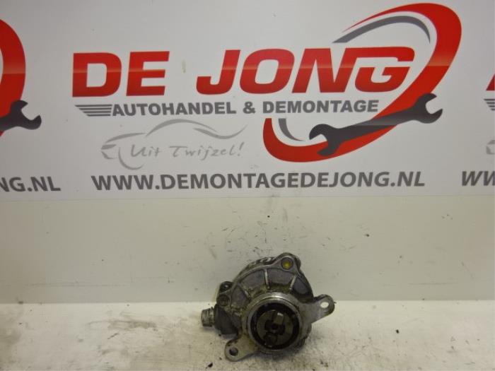 Gebruikte Vacuumpomp (Diesel) Opel Movano Combi 2.5 DTI Prijs € 12,05 Margeregeling aangeboden door Autodemontagebedrijf de Jong