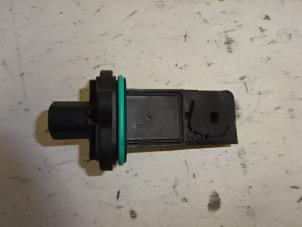 Gebruikte Luchtmassameter Opel Zafira Tourer (P12) 2.0 CDTI 16V 170 Ecotec Prijs € 9,95 Margeregeling aangeboden door Autodemontagebedrijf de Jong