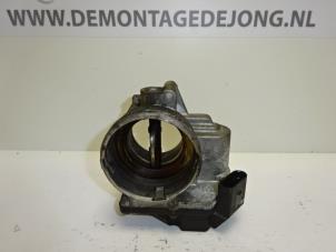 Gebruikte Gasklephuis Volkswagen Passat Variant (3C5) 2.0 TDI 140 Prijs € 11,99 Margeregeling aangeboden door Autodemontagebedrijf de Jong