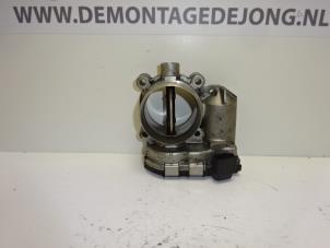 Gebruikte Gasklephuis Mercedes C (W204) 2.2 C-200 CDI 16V Prijs € 44,90 Margeregeling aangeboden door Autodemontagebedrijf de Jong