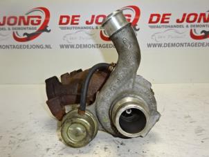 Gebruikte Turbo Ford Transit Connect 1.8 TDdi LWB Euro 3 Prijs € 73,99 Margeregeling aangeboden door Autodemontagebedrijf de Jong