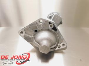 Startmotor van een Mercedes-Benz Vito (447.6) 1.6 109 CDI 16V 2016
