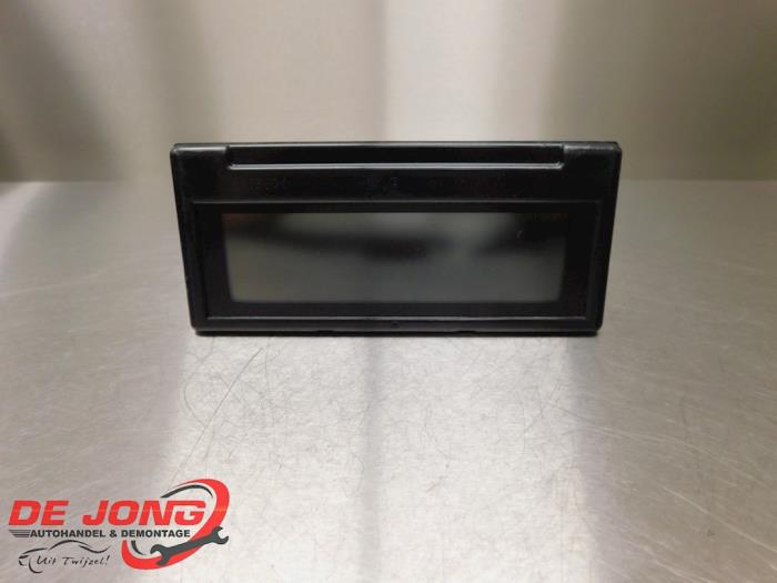 Gebruikte Display Interieur Volvo C30 (EK/MK) 1.6 D2 16V Prijs € 24,95 Margeregeling aangeboden door Autodemontagebedrijf de Jong