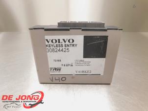 Gebruikte Module Centrale Deurvergrendeling Volvo V40 (VW) 1.8 16V Prijs € 27,99 Margeregeling aangeboden door Autodemontagebedrijf de Jong