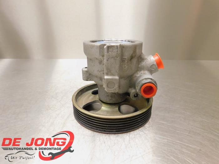 Gebruikte Pomp Servo Peugeot 206 SW (2E/K) 1.4 HDi Prijs € 18,45 Margeregeling aangeboden door Autodemontagebedrijf de Jong