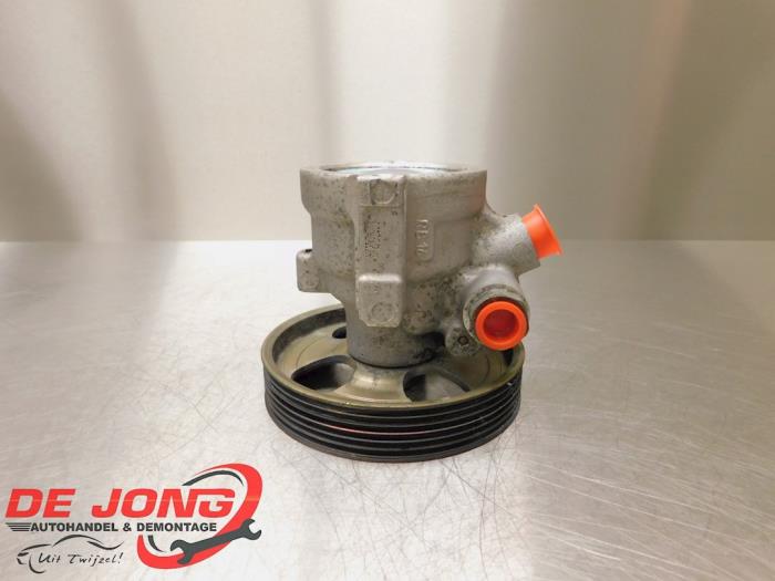 Gebruikte Servopomp Peugeot 206 (2A/C/H/J/S) 1.4 HDi Prijs € 18,45 Margeregeling aangeboden door Autodemontagebedrijf de Jong