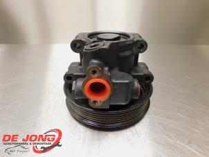 Gebruikte Pomp Servo Ford Mondeo III Wagon 1.8 16V Prijs € 30,99 Margeregeling aangeboden door Autodemontagebedrijf de Jong