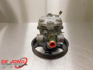 Gebruikte Stuurbekrachtiging Pomp Mitsubishi Lancer (CS/CT) 1.6 16V Prijs € 34,90 Margeregeling aangeboden door Autodemontagebedrijf de Jong