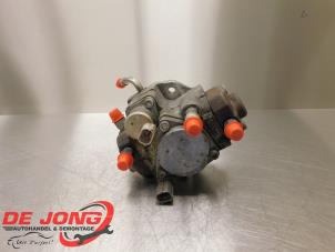 Gebruikte Brandstofpomp Mechanisch Ford Transit 2.4 TDCi 16V Prijs € 73,99 Margeregeling aangeboden door Autodemontagebedrijf de Jong