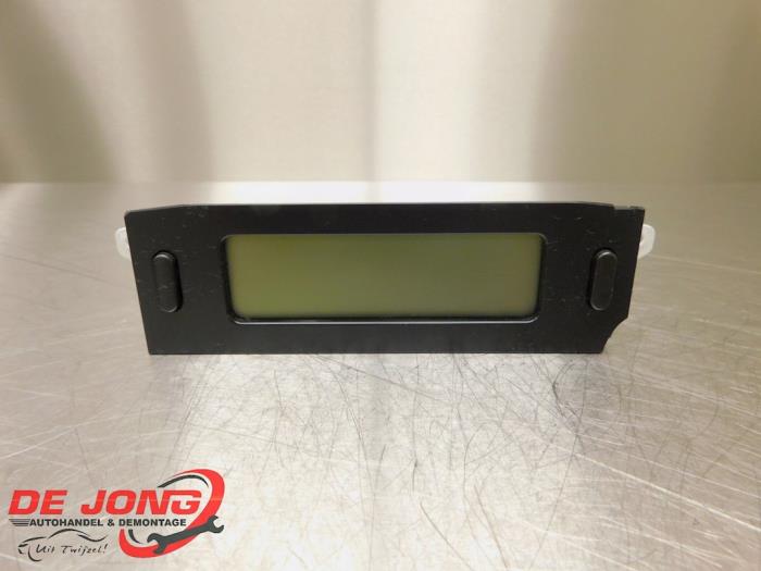 Gebruikte Display Interieur Peugeot 807 2.0 HDi 16V FAP Prijs € 14,99 Margeregeling aangeboden door Autodemontagebedrijf de Jong