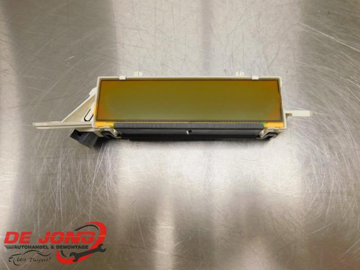 Gebruikte Display Interieur Citroen C4 Berline (LC) 1.6 HDi 16V 110 Prijs € 19,99 Margeregeling aangeboden door Autodemontagebedrijf de Jong