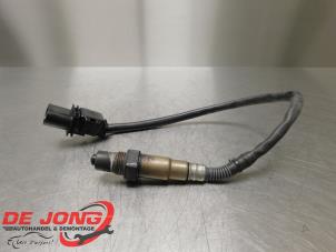 Gebruikte Lambda Sonde Opel Vivaro 2.0 CDTI 16V Prijs € 14,99 Margeregeling aangeboden door Autodemontagebedrijf de Jong