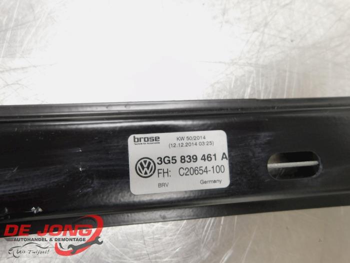 Raammechaniek 4Deurs links-achter van een Volkswagen Passat (3G2) 1.4 TSI 16V 2015