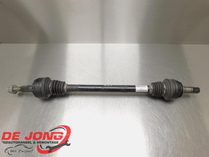 Gebruikte Aandrijfas rechts-achter Volkswagen Touareg (7PA/PH) 3.0 TDI V6 24V Prijs € 69,99 Margeregeling aangeboden door Autodemontagebedrijf de Jong
