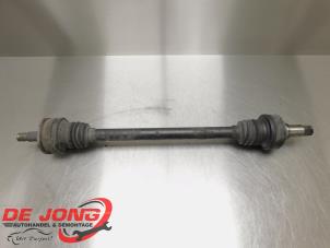 Gebruikte Steekas links-achter Mercedes SLK (R171) 3.0 280 V6 24V Prijs € 99,99 Margeregeling aangeboden door Autodemontagebedrijf de Jong