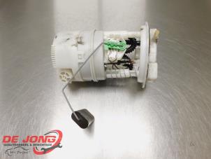 Gebruikte Tank element Pomp Dacia Logan (LS) 1.6 Prijs € 49,00 Margeregeling aangeboden door Autodemontagebedrijf de Jong