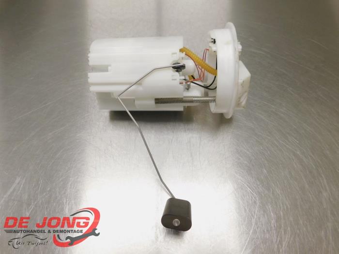Gebruikte Tank element Pomp Ford B-Max (JK8) 1.0 EcoBoost 12V 120 Prijs € 44,99 Margeregeling aangeboden door Autodemontagebedrijf de Jong
