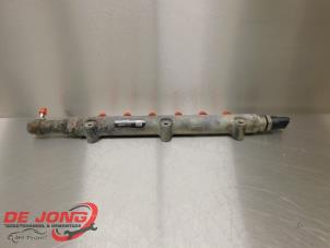 Gebruikte Injector brug Volvo XC90 I 2.4 D5 20V Prijs € 69,99 Margeregeling aangeboden door Autodemontagebedrijf de Jong