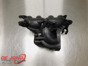 Gebruikte Inlaatspruitstuk BMW 1 serie (F20) 116i 1.6 16V Prijs € 29,99 Margeregeling aangeboden door Autodemontagebedrijf de Jong