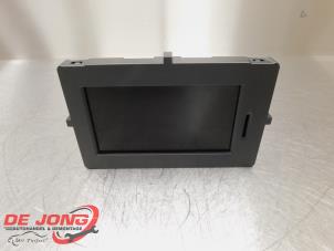 Gebruikte Navigatie Display Renault Grand Scénic III (JZ) 1.5 dCi 110 Prijs € 199,99 Margeregeling aangeboden door Autodemontagebedrijf de Jong