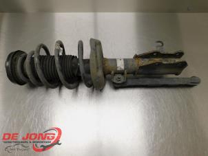 Gebruikte Mac Phersonpoot rechts-voor Opel Insignia 2.0 CDTI 16V 130 Ecotec Prijs € 19,90 Margeregeling aangeboden door Autodemontagebedrijf de Jong