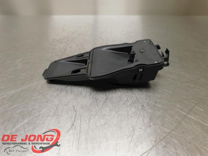 Sensor Remassistent van een Volvo V60 I (FW/GW) 1.6 DRIVe 2014