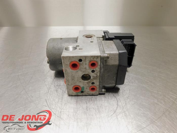 Gebruikte ABS Pomp Ford Transit 2.0 TDCi 16V Prijs € 64,99 Margeregeling aangeboden door Autodemontagebedrijf de Jong
