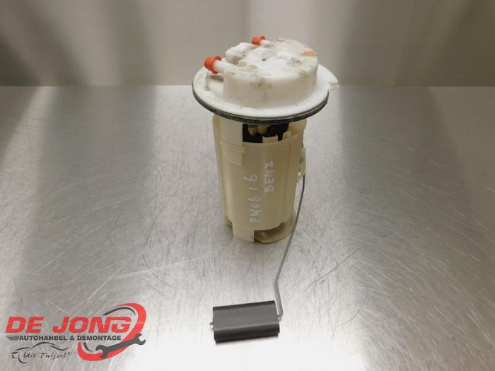 Gebruikte Tank element Pomp Peugeot 406 (8B) 1.6 SL Prijs € 24,99 Margeregeling aangeboden door Autodemontagebedrijf de Jong