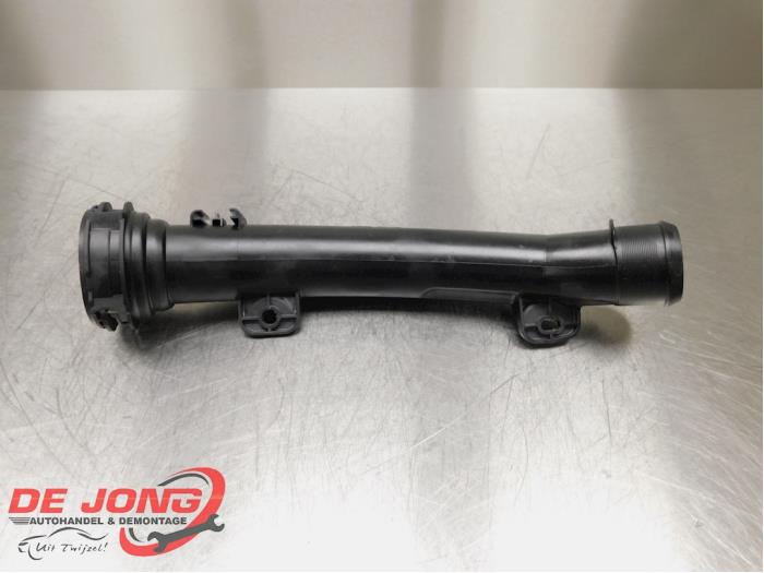 Gebruikte Intercooler Buis Opel Grandland (X) 1.2 Turbo 12V Prijs € 14,99 Margeregeling aangeboden door Autodemontagebedrijf de Jong