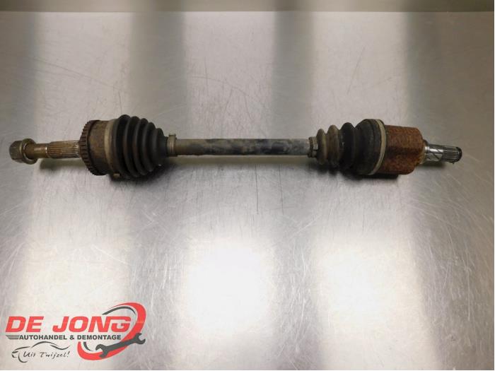 Gebruikte Steekas links-voor Nissan Almera Tino (V10M) 1.8 16V Prijs € 29,99 Margeregeling aangeboden door Autodemontagebedrijf de Jong