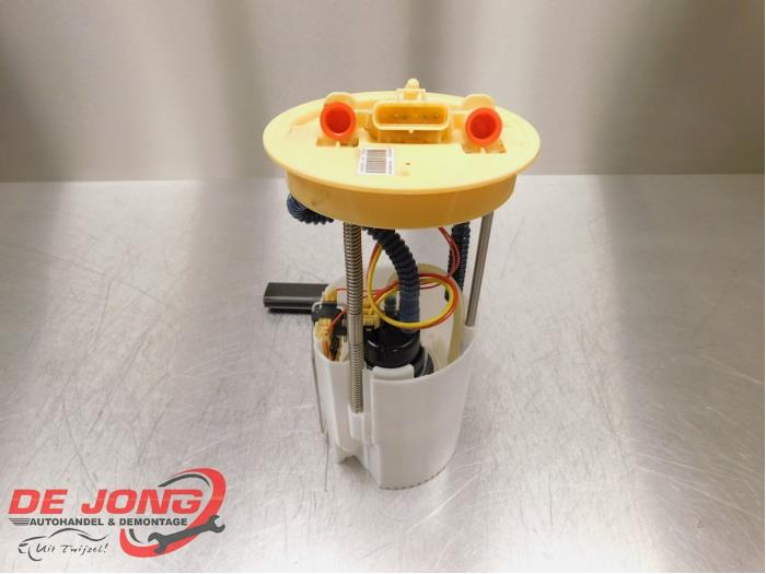 Gebruikte Tank element Pomp Ford Kuga II (DM2) 2.0 TDCi 16V 150 4x4 Prijs € 75,00 Margeregeling aangeboden door Autodemontagebedrijf de Jong