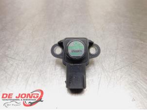 Gebruikte Map Sensor (inlaatspruitstuk) Chrysler 300 C Touring 3.0 CRD 24V Prijs € 9,95 Margeregeling aangeboden door Autodemontagebedrijf de Jong