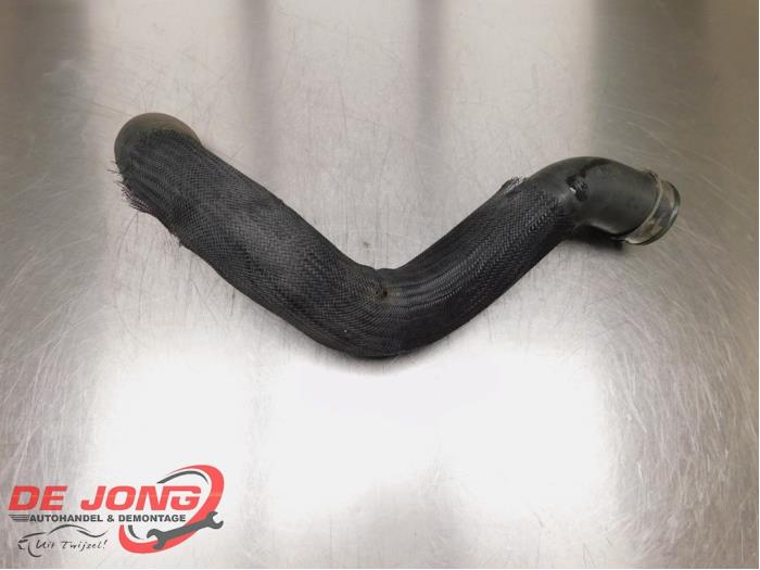 Gebruikte Intercooler Slang Chrysler 300 C Touring 3.0 CRD 24V Prijs € 39,99 Margeregeling aangeboden door Autodemontagebedrijf de Jong