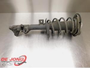 Gebruikte Mac Phersonpoot links-voor Mercedes E Estate (S212) E-200 CDI 16V BlueEfficiency,BlueTEC Prijs € 99,95 Margeregeling aangeboden door Autodemontagebedrijf de Jong