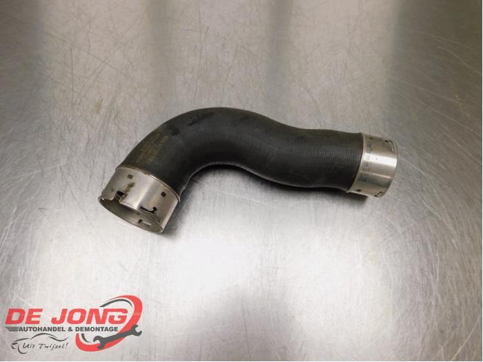 Gebruikte Intercooler Slang Mercedes Vito (447.6) 1.6 111 CDI 16V Prijs € 35,08 Inclusief btw aangeboden door Autodemontagebedrijf de Jong